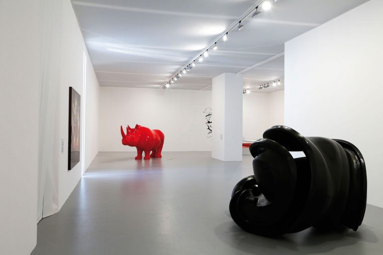 Art contemporain, format XL