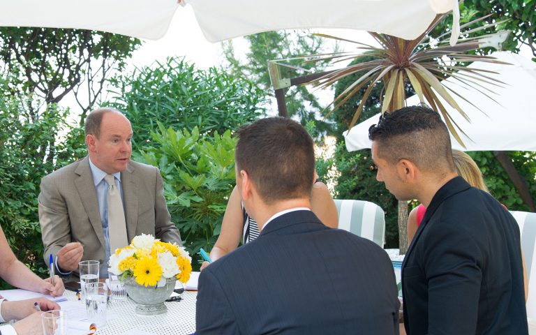 Albert II et les journaliste