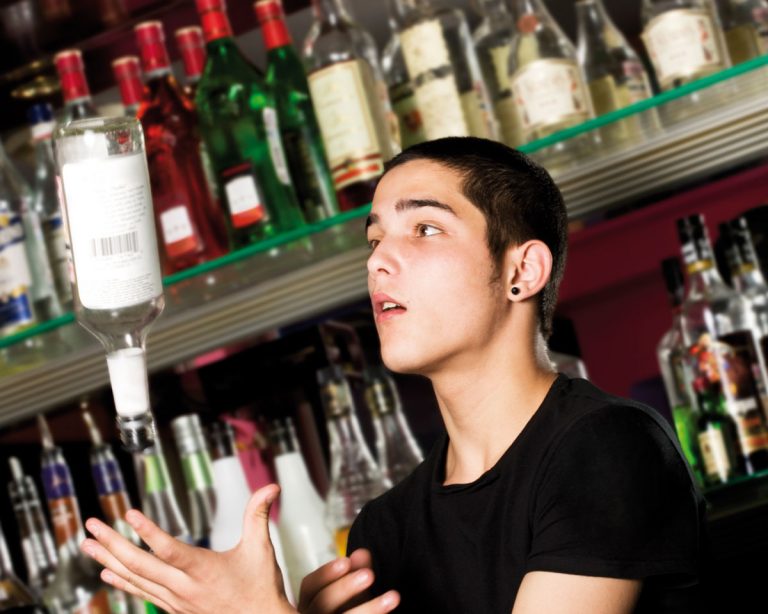 « Etre barmanne s’improvise pas »