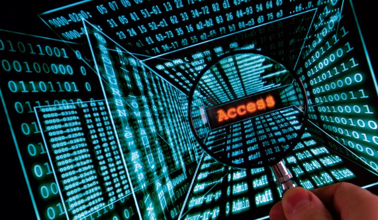 « Ce qui est criminel, c’est télécharger pour en faire commerce »