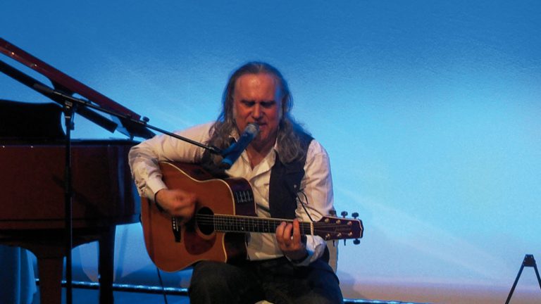 « Je suis toujours là ! »