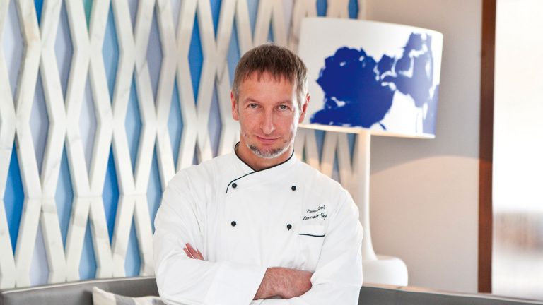 Paolo SariEtoilé Bio