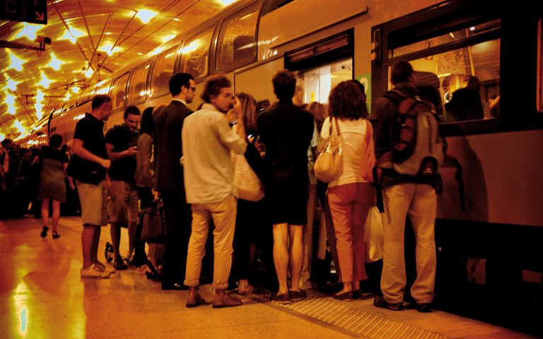 Dysfonctionnements de la SNCF :une niçoise porte plainte