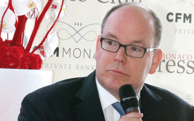 Albert II : « Je ne suis pas sourd aux critiques »