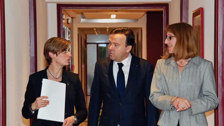Une démission (pas si) surprise