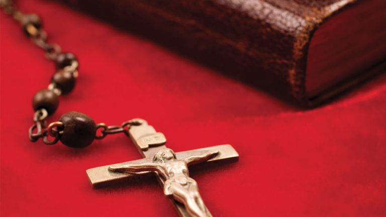 lobs-exorcisme-monaco-religion-couv