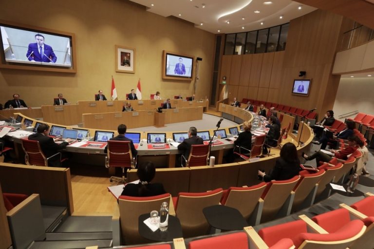 Séance budgétaire capitale le 21 avril au conseil national