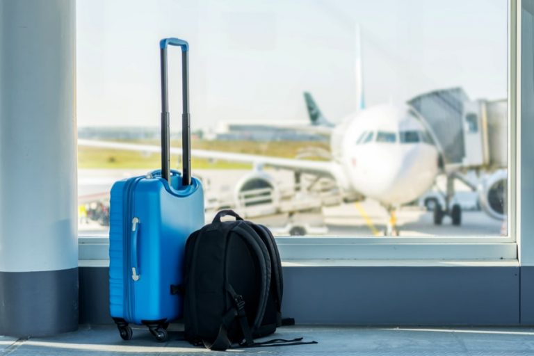 Les agences de voyage, stoppées en plein vol…
