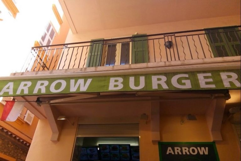 Un restaurant du Rocher fermé pour 6 jours