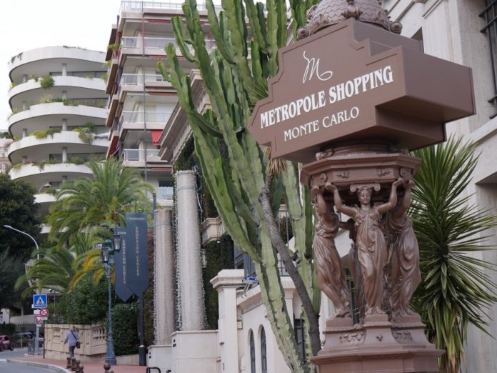 Métropole shopping center entrée