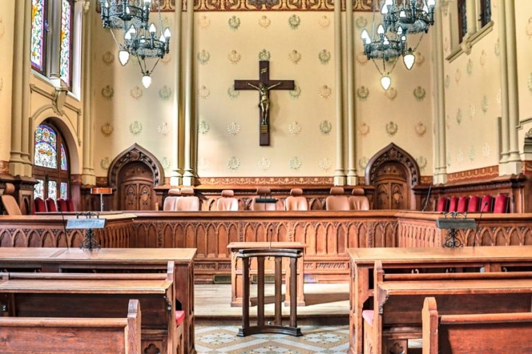 l'intérieur du palais de justice à Monaco
