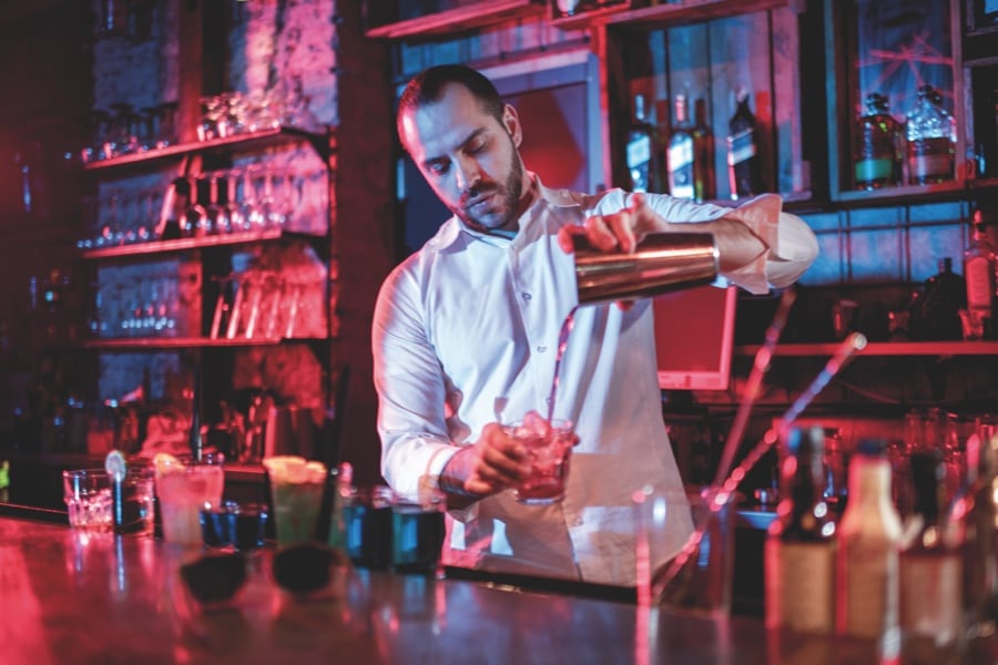 pénibilité au travail barman de nuit