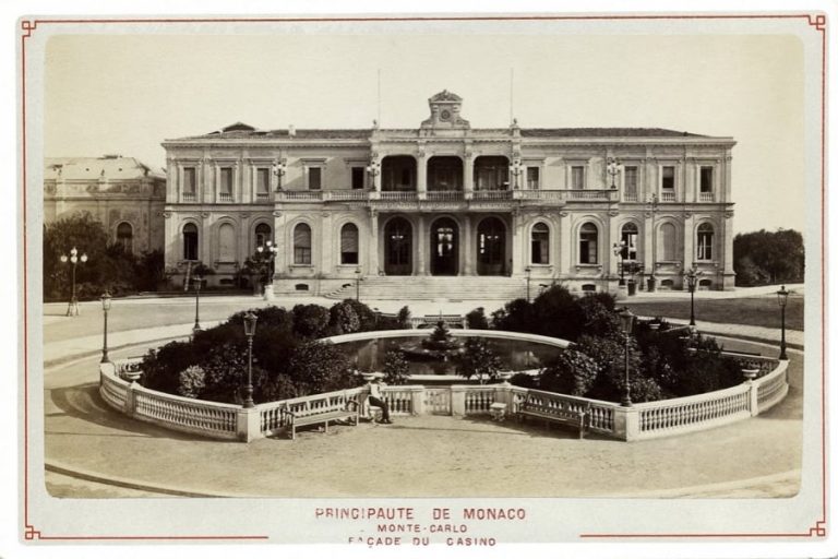 La Place du Casino à travers les âges