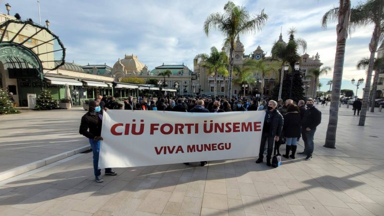 Les salariés du secteur hôtelier à Monaco en grève le 15 décembre sur la Place du Casino
