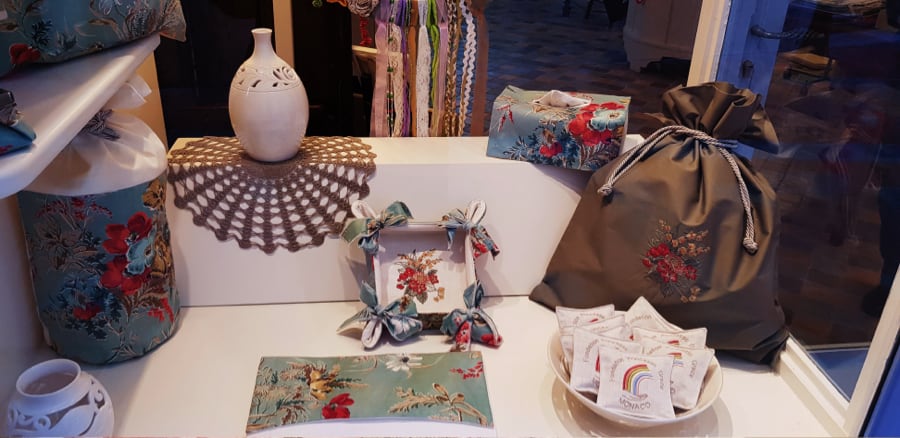 Les boutiques du rocher monaco