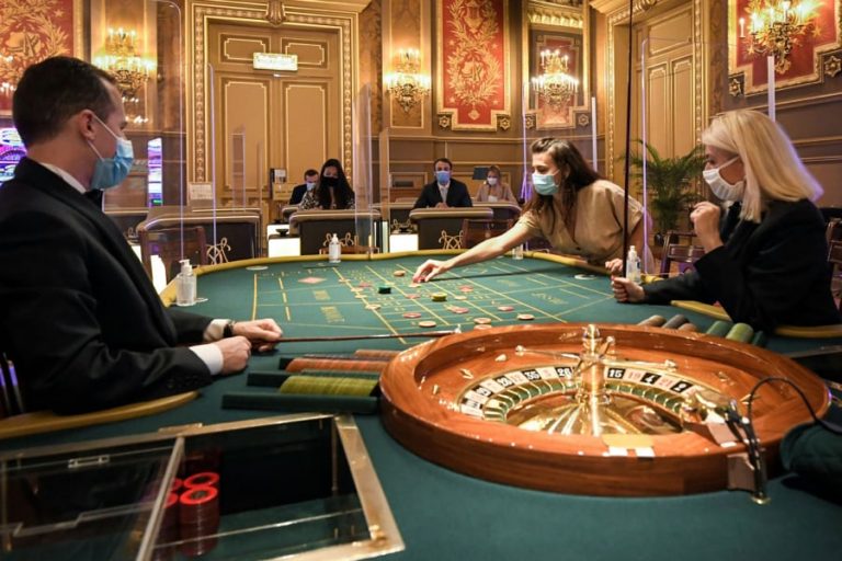 Monégasques travaillant dans le privé : combien sont-ils et que font-ils ?