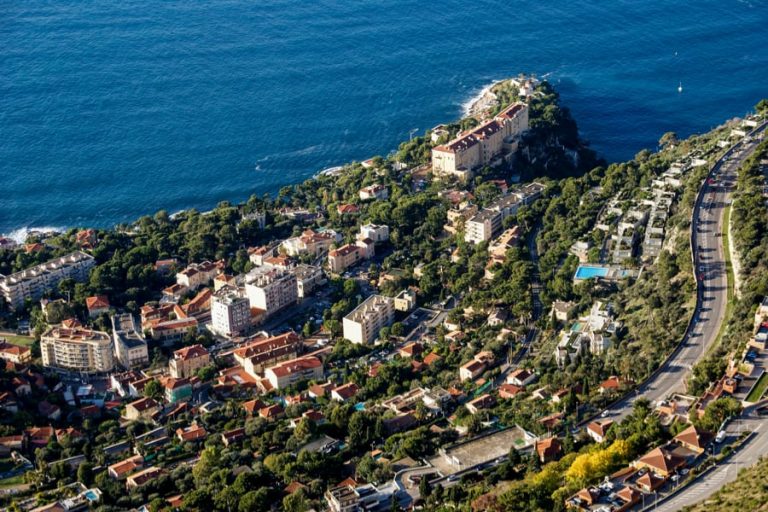 Immobilier à Cap d’Ail : atouts et faiblesses d’un micromarché