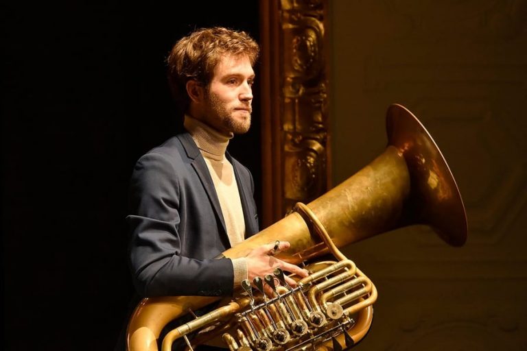 Au tuba, le jeune Florian Wielgosik excelle