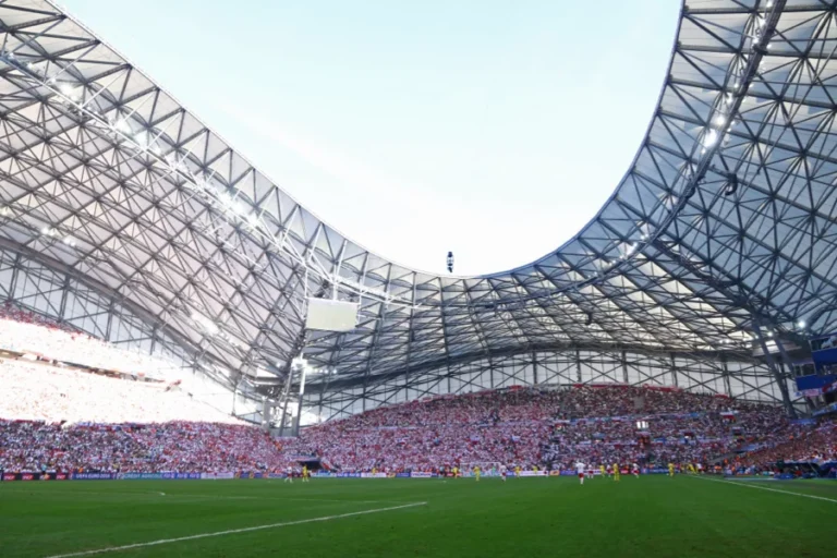 Stade vélodrome arbitre