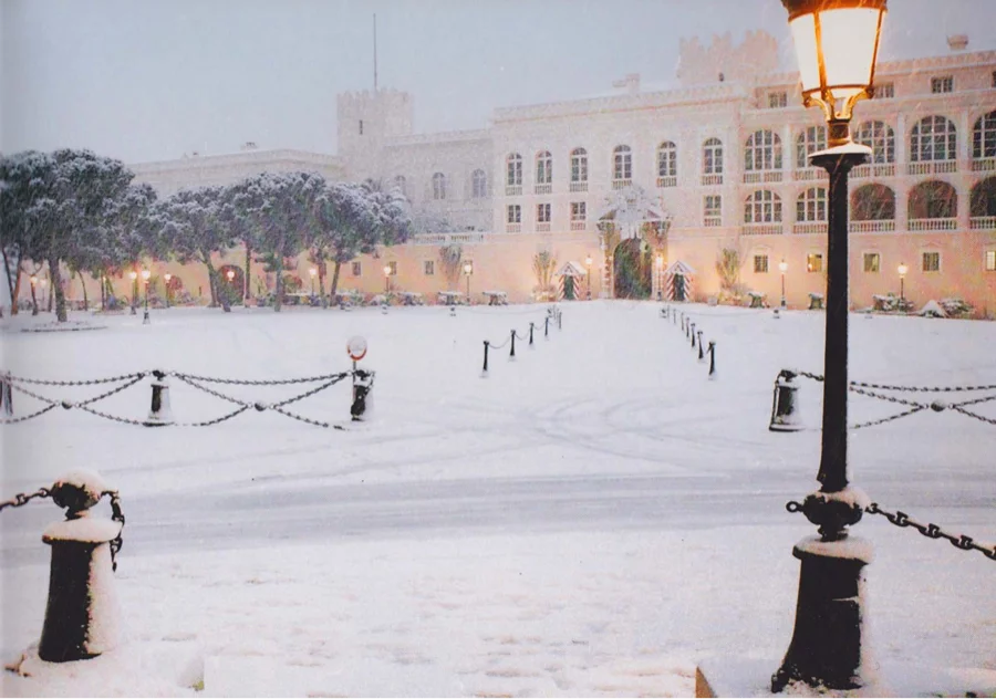 Monaco sous la neige Sainte Dévote Palais princier