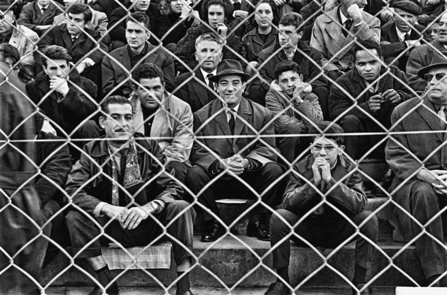Supporters de l’OGC Nice au stade du Ray à Nice dans les années 60