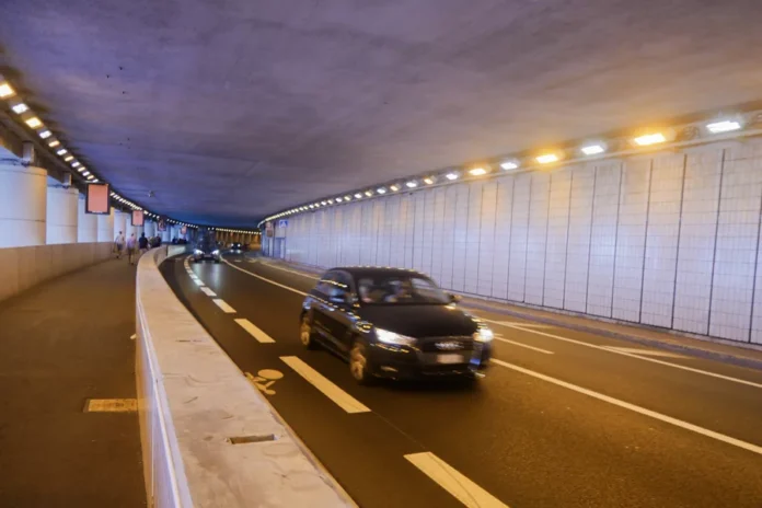 Tunnel Fairmont Monaco Monte-Carlo